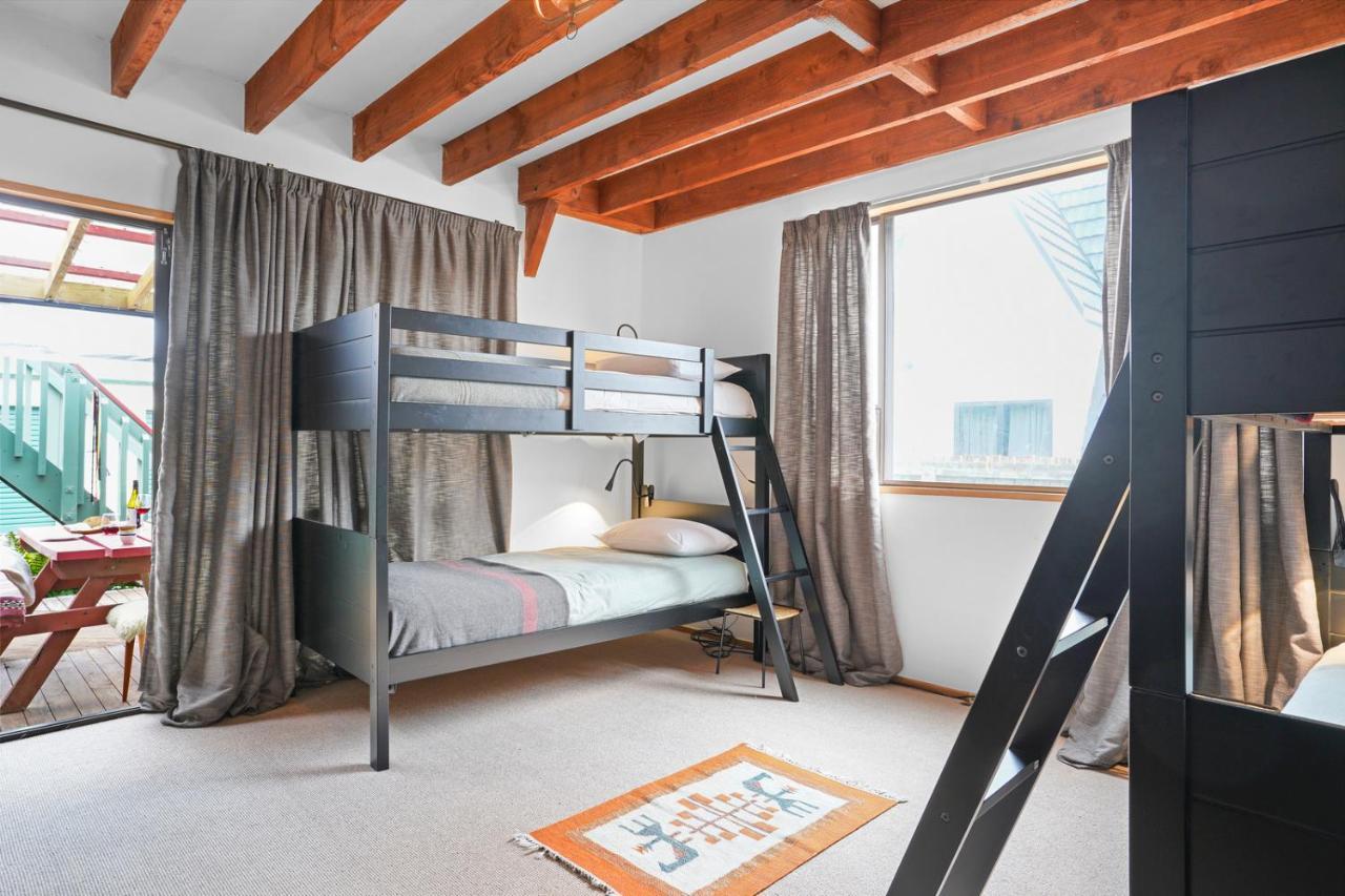 Snow Chalet - Fairlie Holiday Home Extérieur photo
